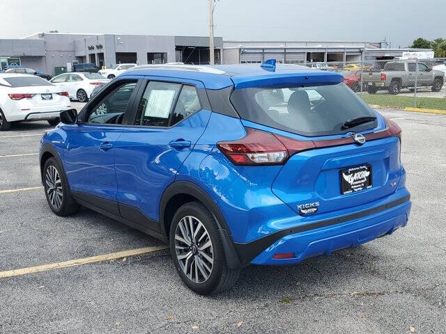 2023 Nissan Kicks SV