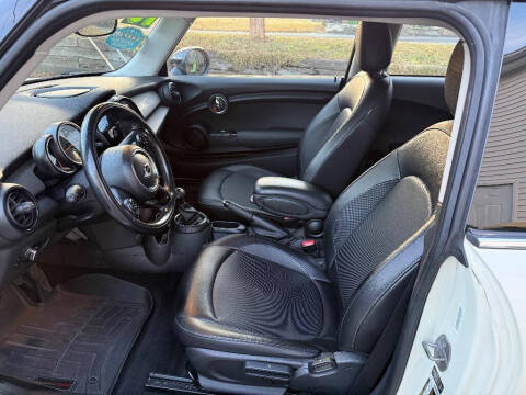 2015 MINI Hardtop 2 Door Cooper