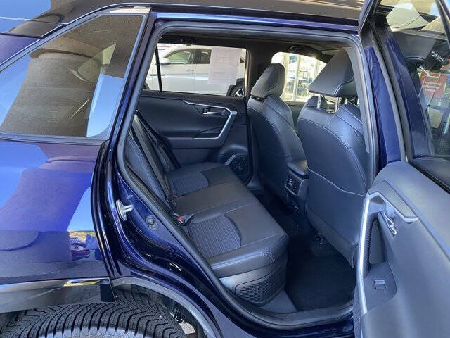 2020 Toyota RAV4 Hybrid XSE