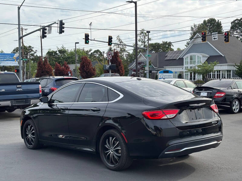 2015 Chrysler 200 C