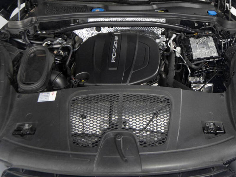 2020 Porsche Macan
