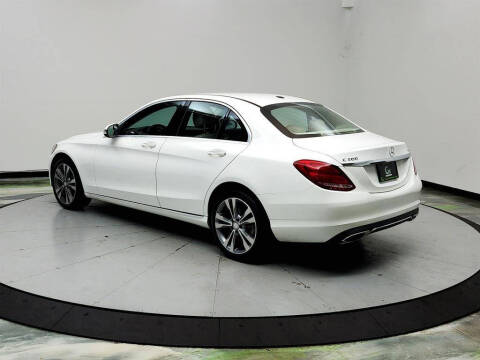 2016 Mercedes-Benz C-Class