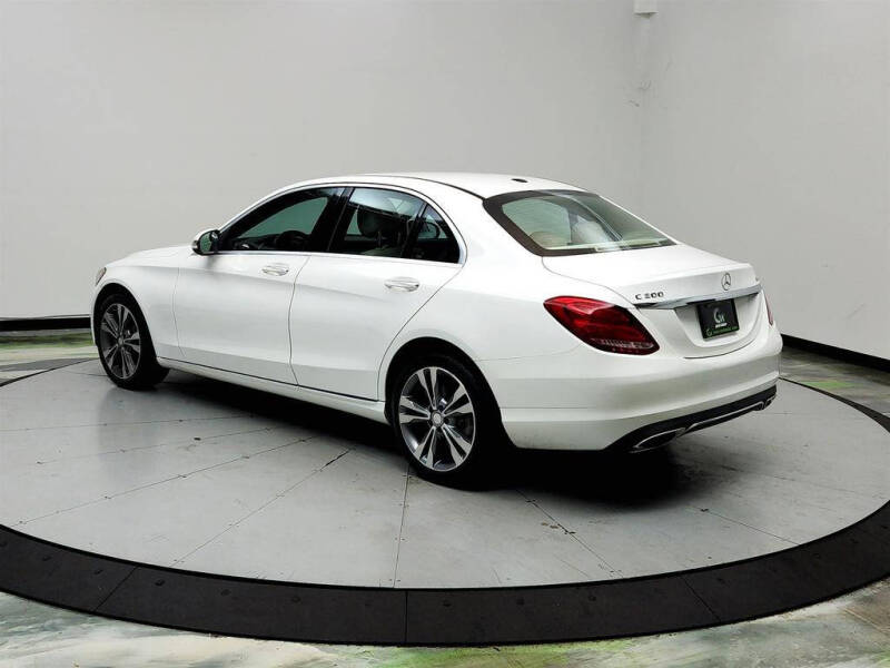 2016 Mercedes-Benz C-Class