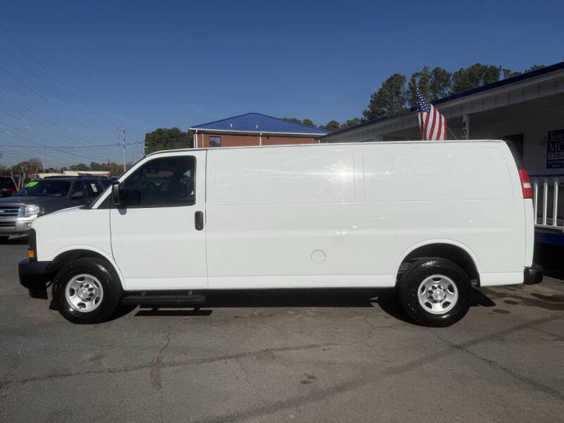 2017 Chevrolet Express 2500