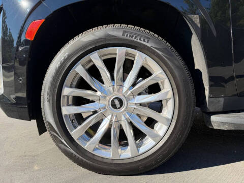 2023 Cadillac Escalade ESV Premium Luxury