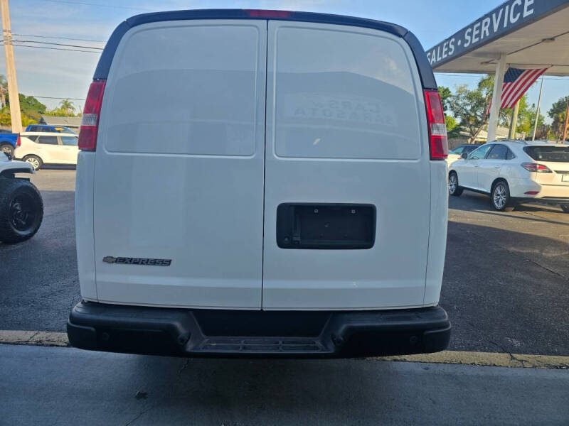 2021 Chevrolet Express 2500