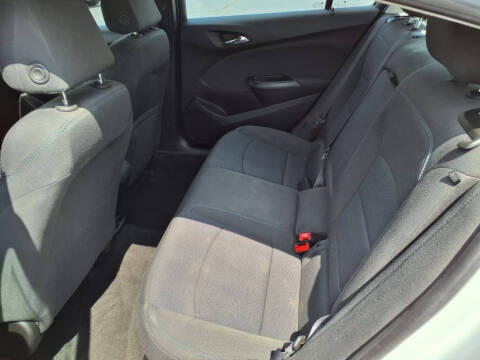 2017 Chevrolet Cruze LT Auto