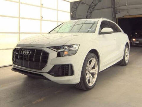 2022 Audi Q8 quattro Premium 55 TFSI