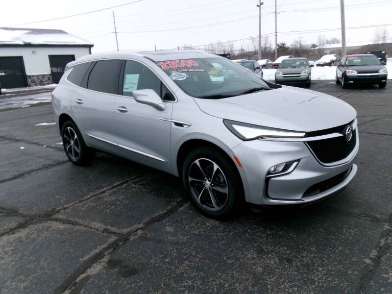 2022 Buick Enclave Essence