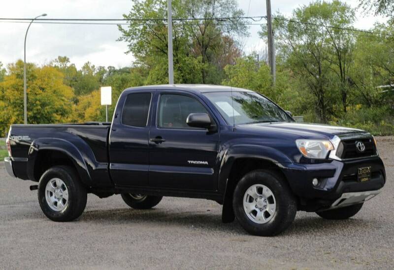 2013 Toyota Tacoma for sale in Maplewood, MN