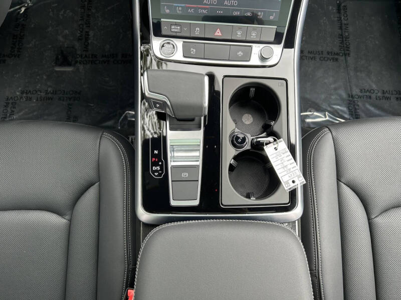 2025 Audi Q7 quattro Premium Plus 55 TFSI