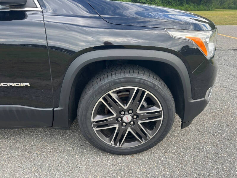 2017 GMC Acadia SLT-1