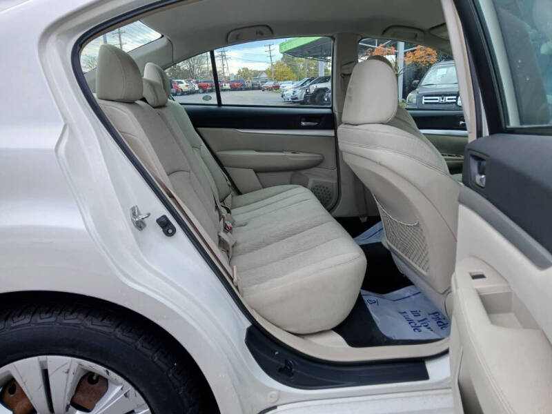 2010 Subaru Legacy 2.5i