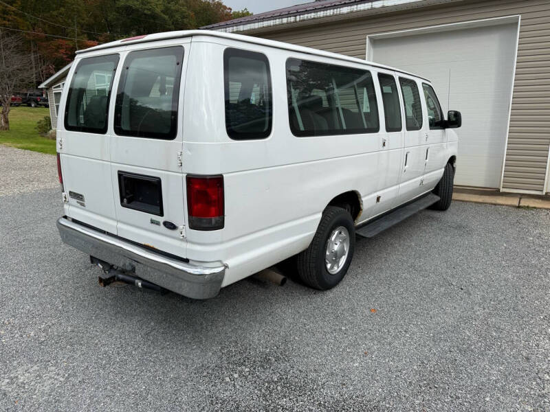 2014 Ford E-Series E-350 SD XLT