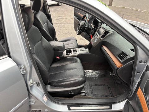 2013 Subaru Outback 2.5i Limited
