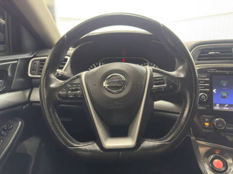 2017 Nissan Maxima
