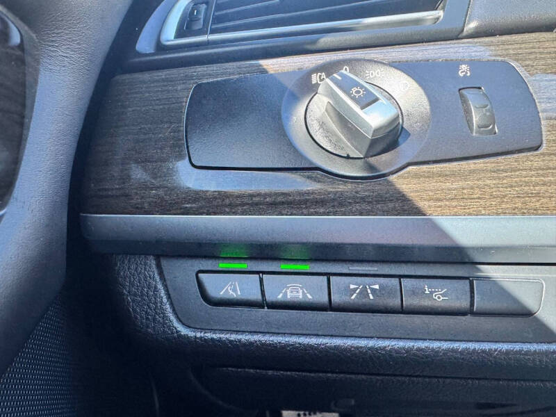 2015 BMW 7 Series 750i