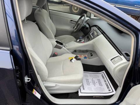 2014 Toyota Prius Five