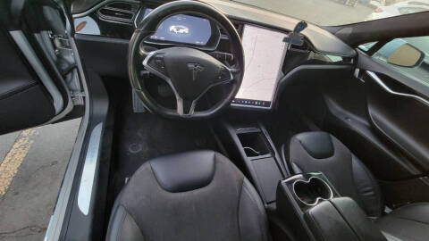 2016 Tesla Model S 75D