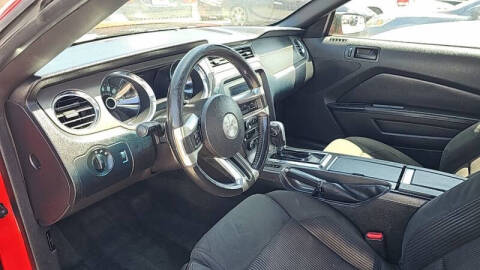 2014 Ford Mustang V6