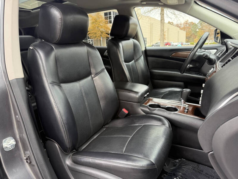 2018 Nissan Pathfinder Platinum