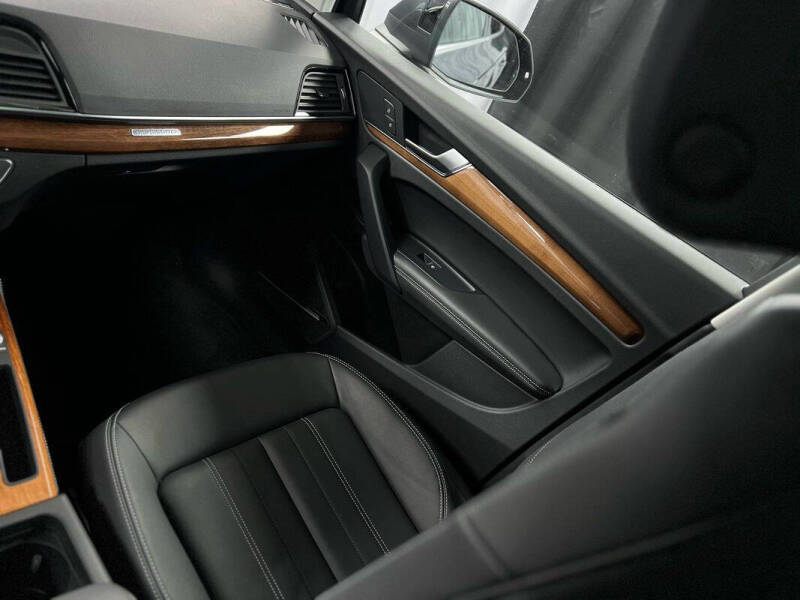 2023 Audi Q5 quattro S line Prem Plus 45 TFSI