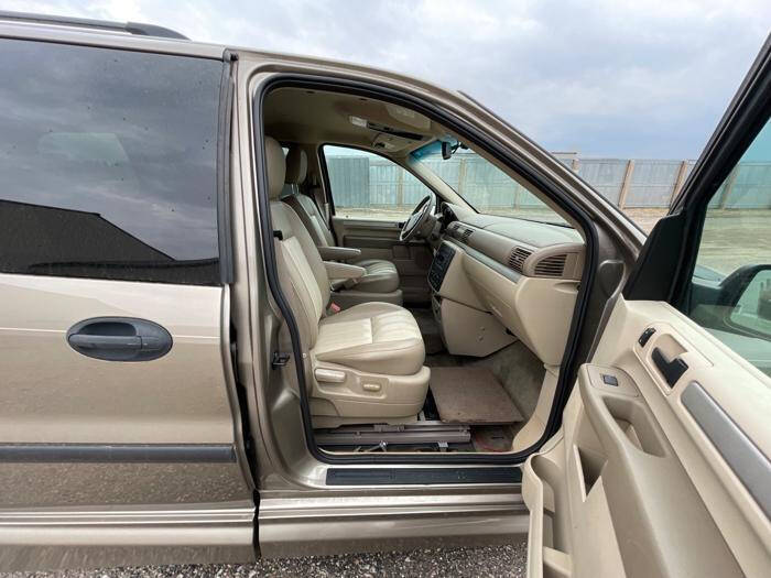 2006 Ford Freestar SE