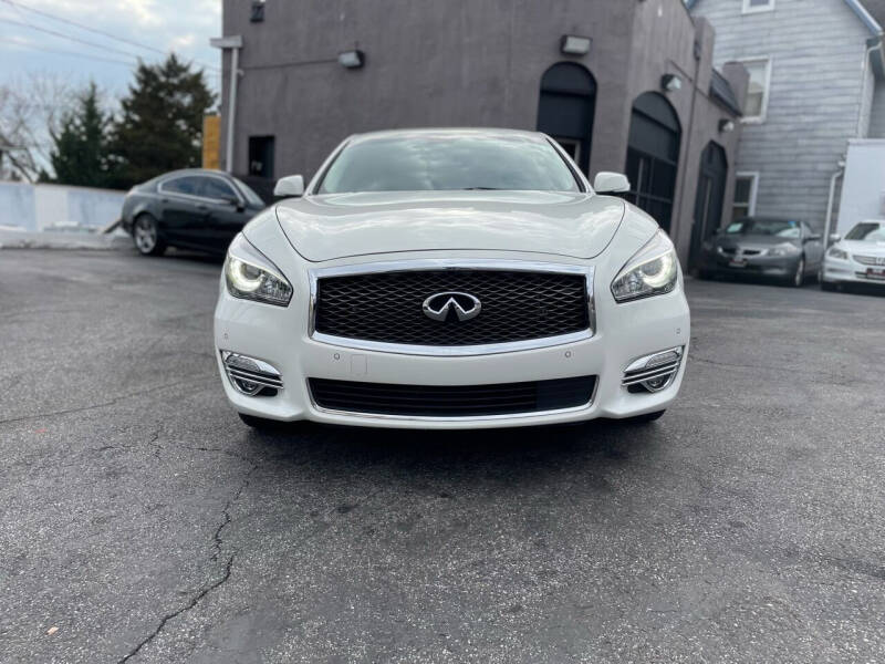 2015 Infiniti Q70L for sale at H & H Motors 2 LLC in Baltimore MD