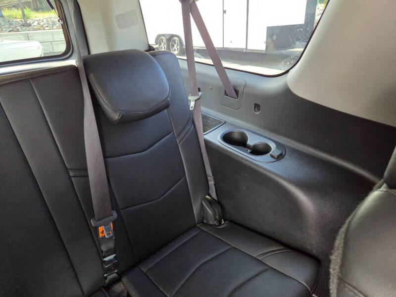 2018 Cadillac Escalade ESV Luxury