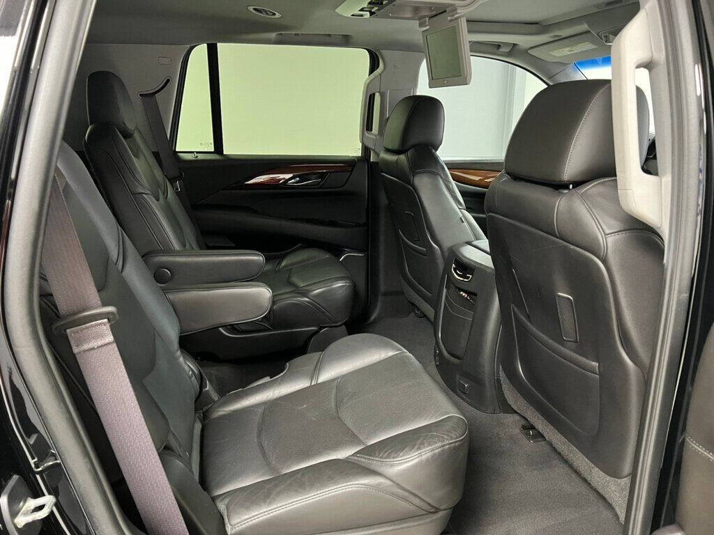 2015 Cadillac Escalade for sale at Conway Imports in   Streamwood, IL