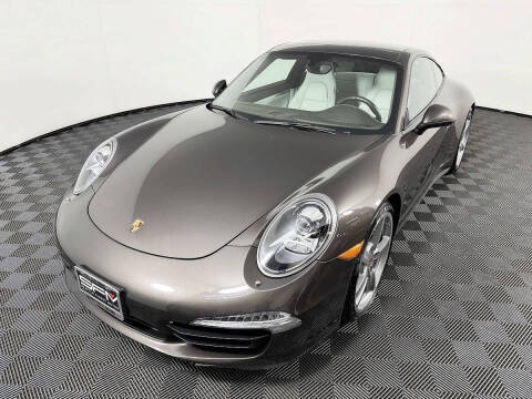 2015 Porsche 911 Carrera 4