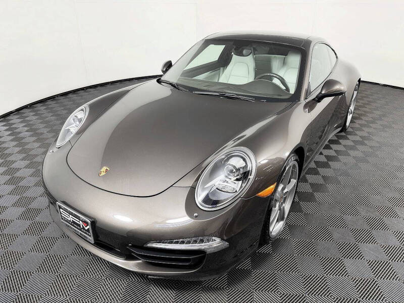 2015 Porsche 911 Carrera 4