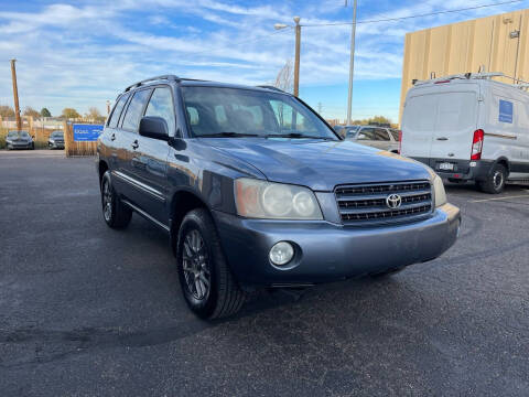 2003 Toyota Highlander for sale at Gq Auto in Denver CO