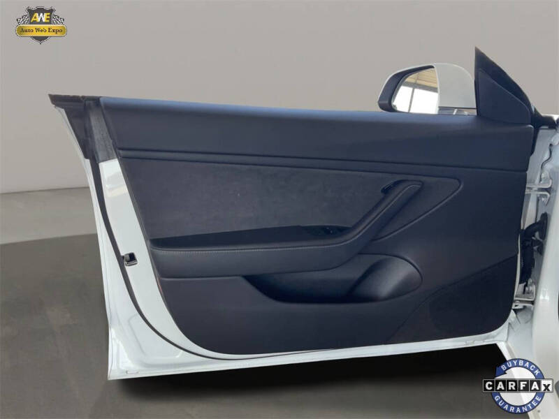 2018 Tesla Model 3 Mid Range