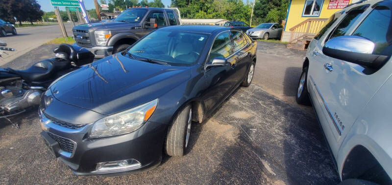 2015 Chevrolet Malibu 2LT photo 7