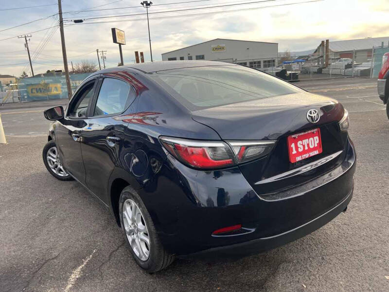 2017 Toyota Yaris iA