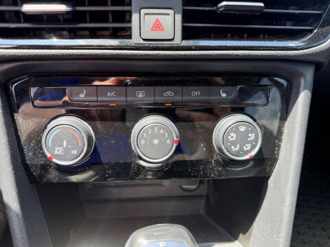 2023 Volkswagen Taos SE