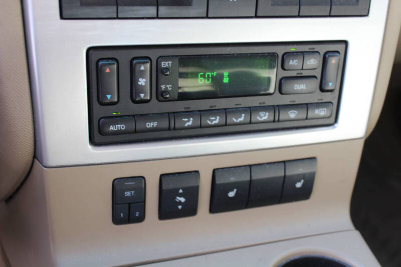 2010 Mercury Mountaineer Premier