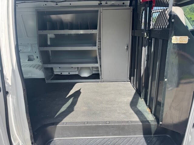 2001 Ford E-Series E-150