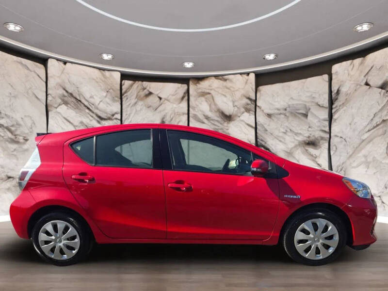 2014 Toyota Prius c One