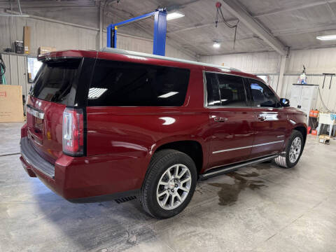 2017 GMC Yukon XL Denali