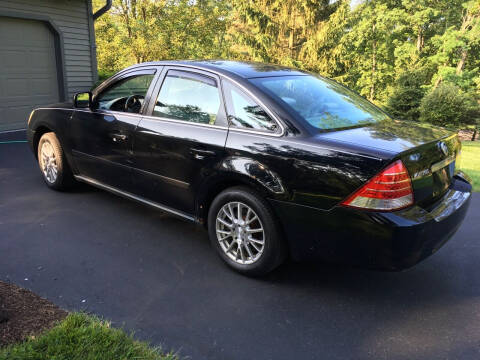 2005 Mercury Montego for sale at Stuart's Cars in Cincinnati OH