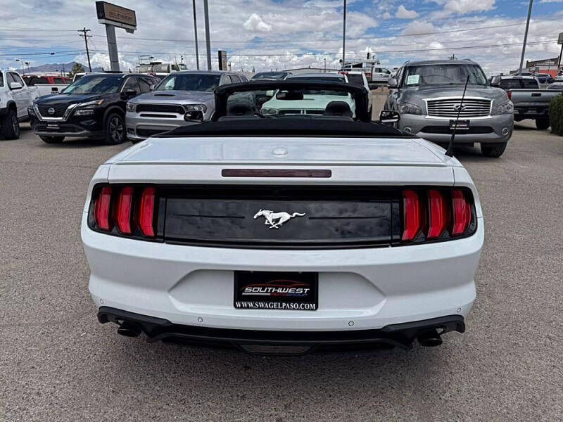 2020 Ford Mustang
