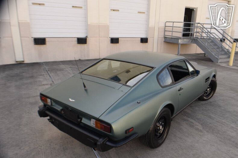 1976 Aston Martin V8 Vantage
