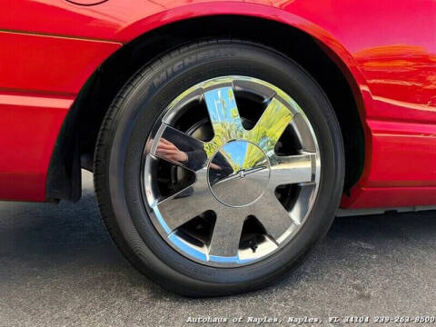 2002 Ford Thunderbird Deluxe