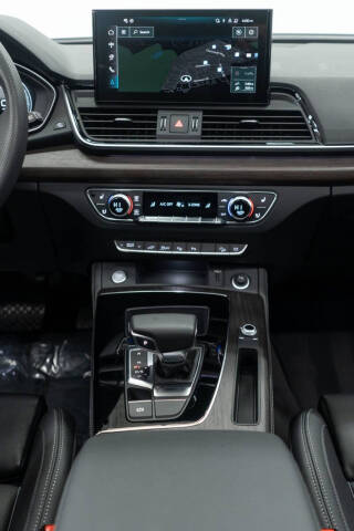 2024 Audi Q5 e quattro S line Prestg 55 TFSI