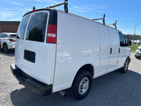 2017 Chevrolet Express 2500