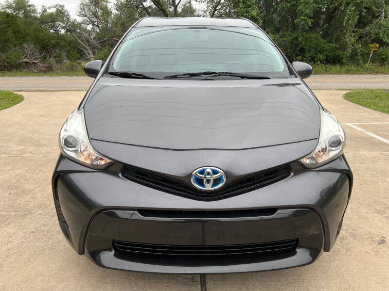 2015 Toyota Prius v Five