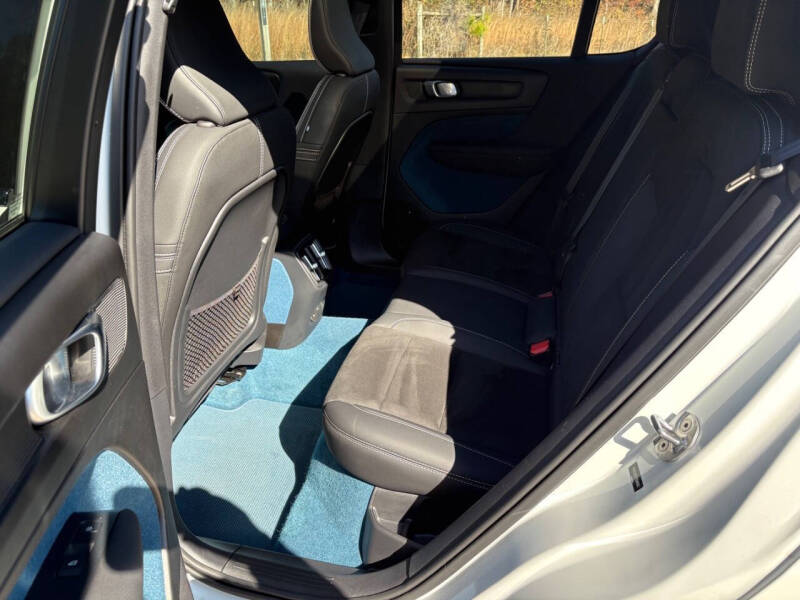 2023 Volvo C40 Recharge Twin Ultimate