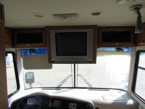 2005 Tiffin ALLEGRO 32